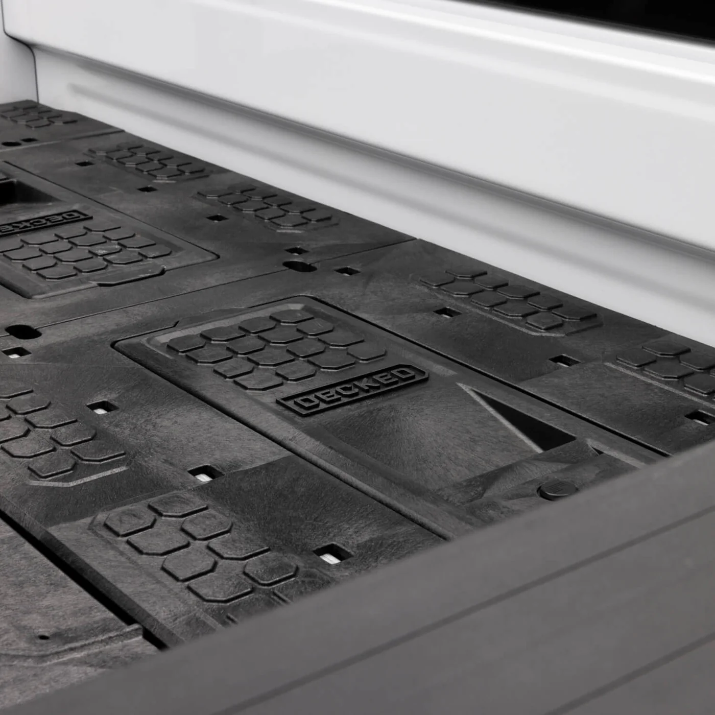Drawer System (8' Tub) + Premium Accessory Pack + Load Floor suits Ford F-250 Super Duty/F-350 Super Duty (99-26) by DECKED