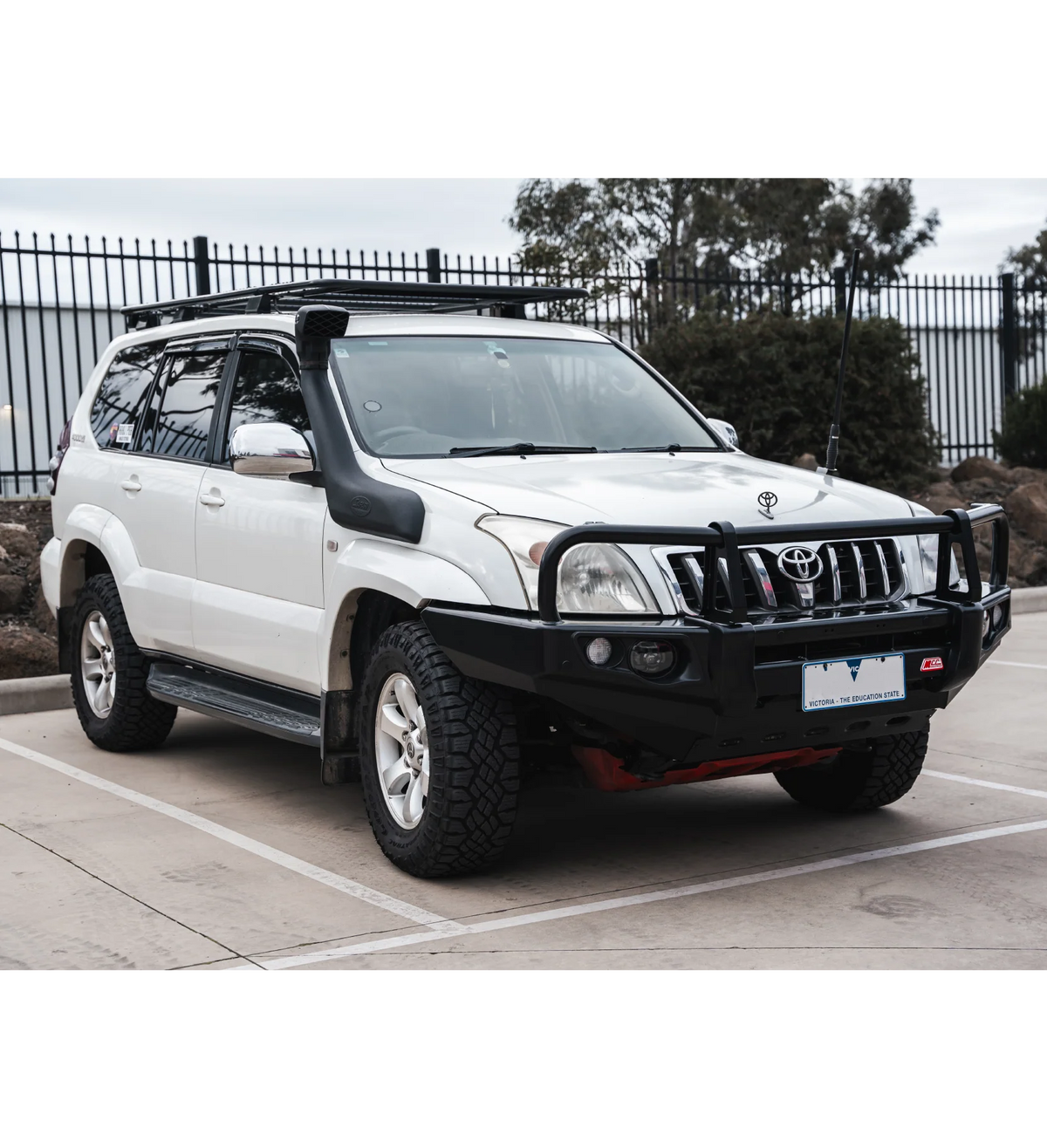 Prado 120 2002-2009 707-02 Falcon Bull Bar Black A-Frame Package (LED Foglight) - SKU MCC-01010-702FOGUP