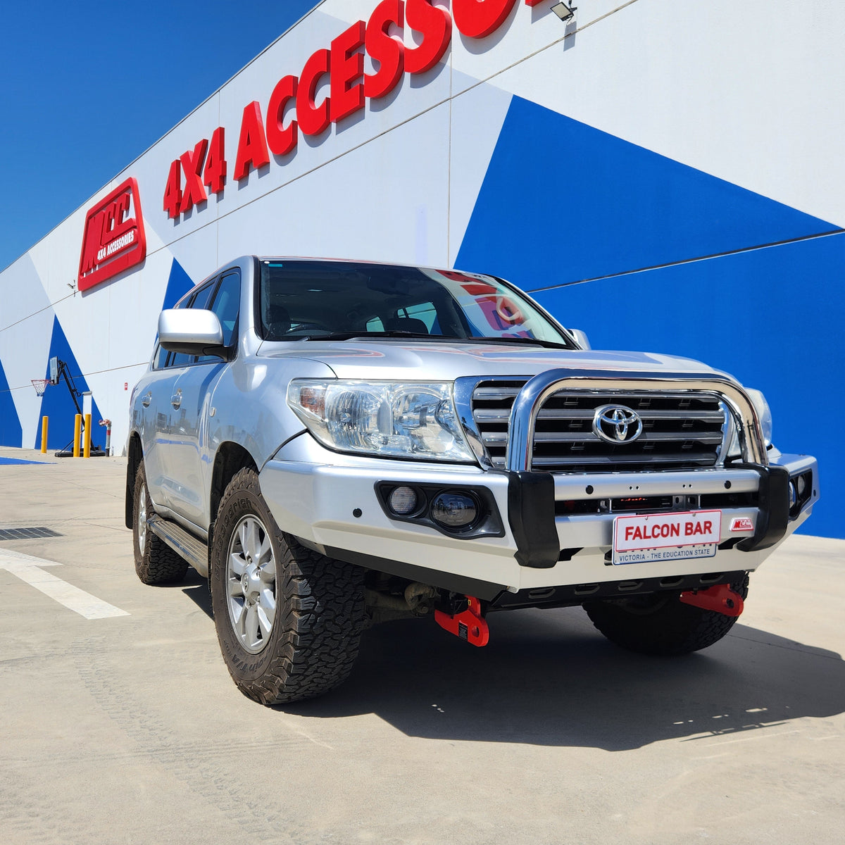 Land Cruiser 200 series prefacelift 2007-2015 707-01 Falcon Bull Bar Single Black Loop Package (No Foglight) - SKU MCC-01008-701SBL