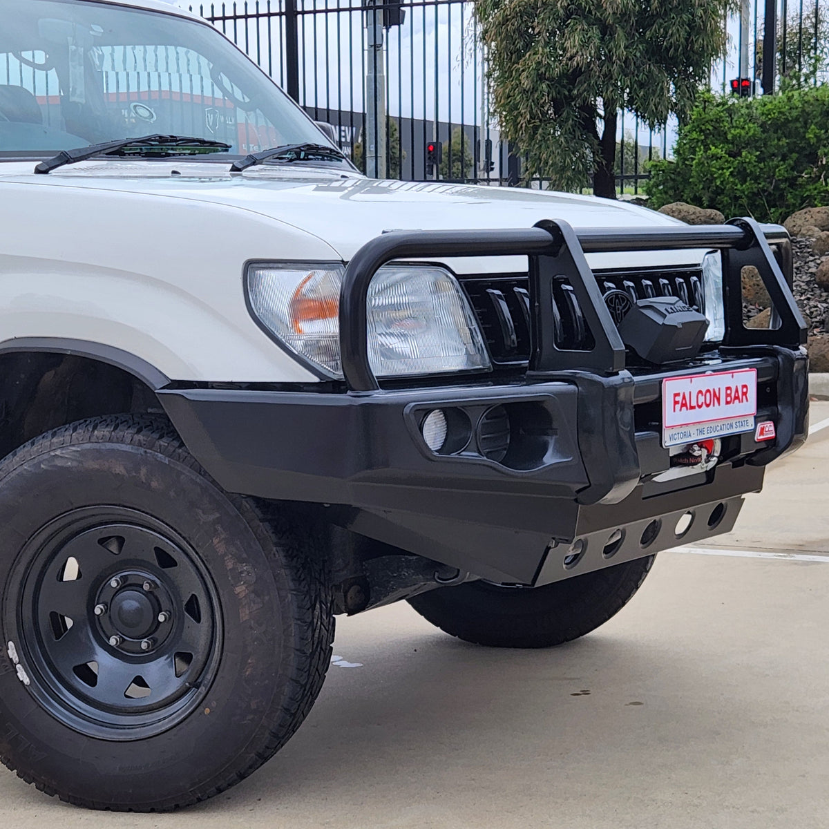 Prado 90 1996-2002 707-02 Falcon Bull Bar Black A-Frame Package (No Foglight) - SKU MCC-01009-702UP