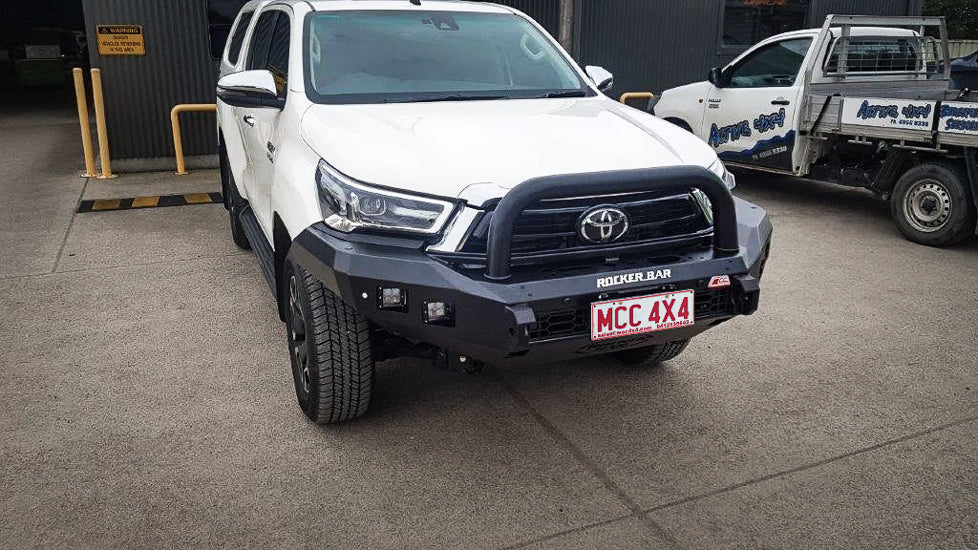 Hilux N80 2016-2020 078-01SQSBL Rocker Bull Bar Single Sand Black Loop Package - SKU MCC-01017-7801SQSBL