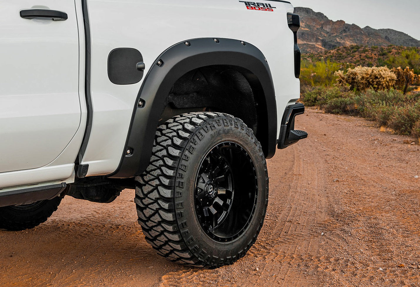 2" Pocket with Bolt Holes Fender Flares suits Chev 1500 (19-26) by Rough Country