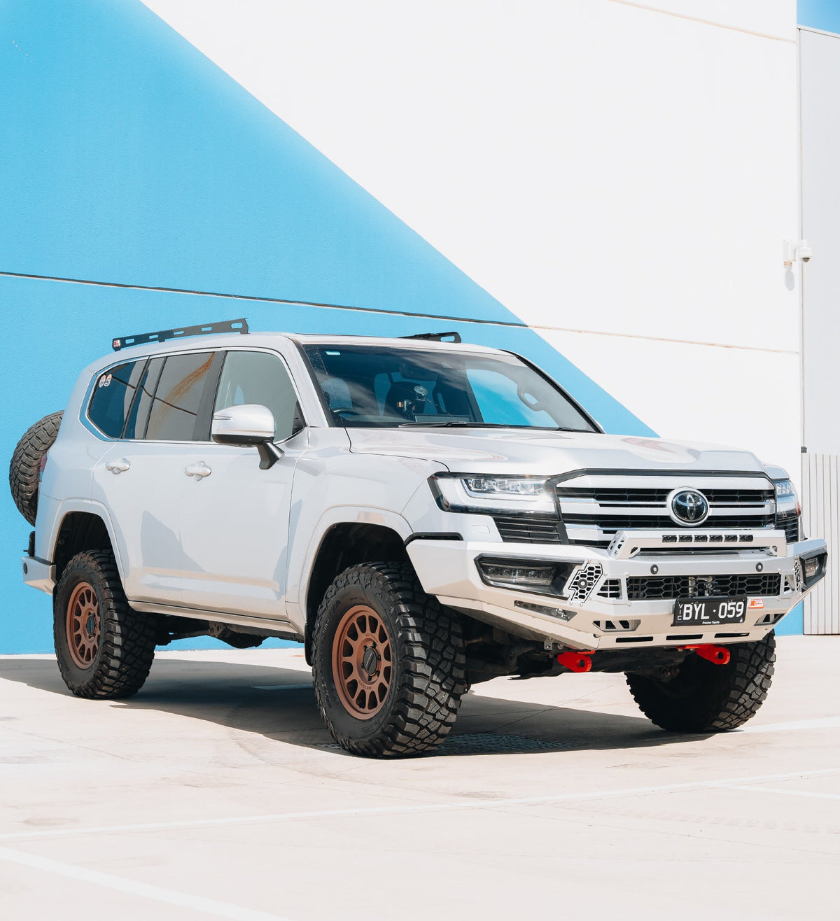 Land Cruiser 300 Series 2022-On - 909-01 Alloy Pegasus Bar Package