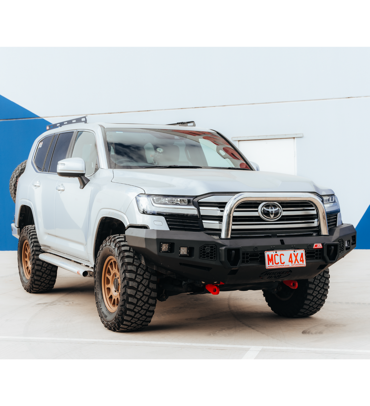 Land Cruiser 300 Series 2022-On - 078-01SQSSL Rocker Bull Bar Single Stainless Loop Package - SKU MCC-01023-7801SQSSL