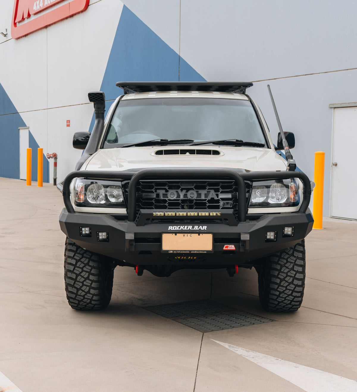 Land Cruiser 100 series 1998-2007 078-02SQ Rocker Bull Bar Triple Loops Package - SKU MCC-01007-7802SQ