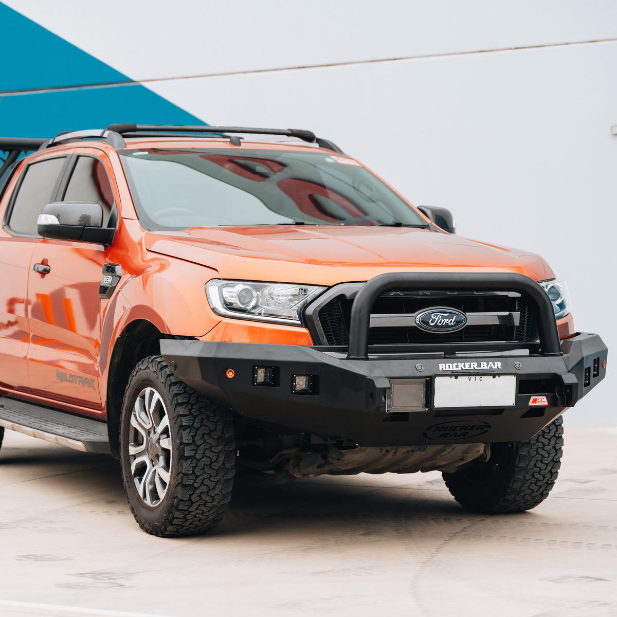 Ranger PX 2 2016-2019 Tech Pack 078-01SQSBL Rocker Bull Bar Single Sand Black Loop Package - SKU MCC-05006-7801SQSBLTP