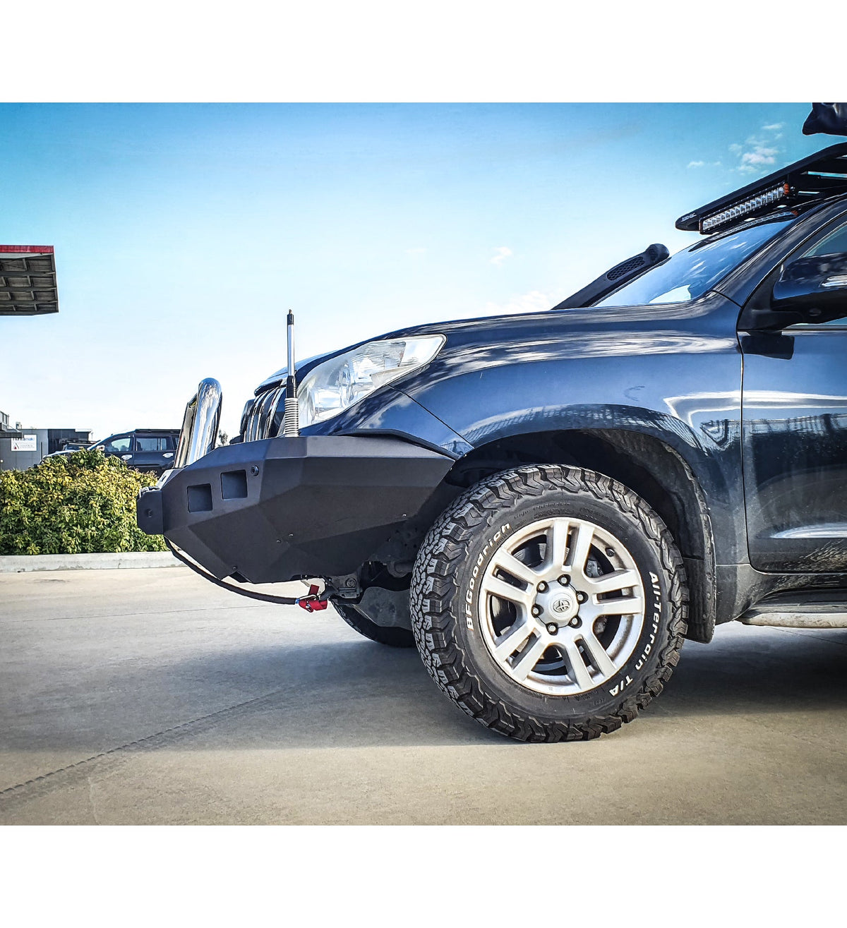 Prado 150 prefacelift 2009-2017 078-01SQSSL Rocker Bull Bar Single Stainless Loop Package - SKU MCC-01011-7801SQSSL