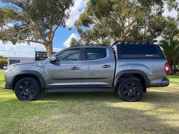 RSI EVO S Sport canopy – illustrative range image 1; vehicle and accessories may differ
