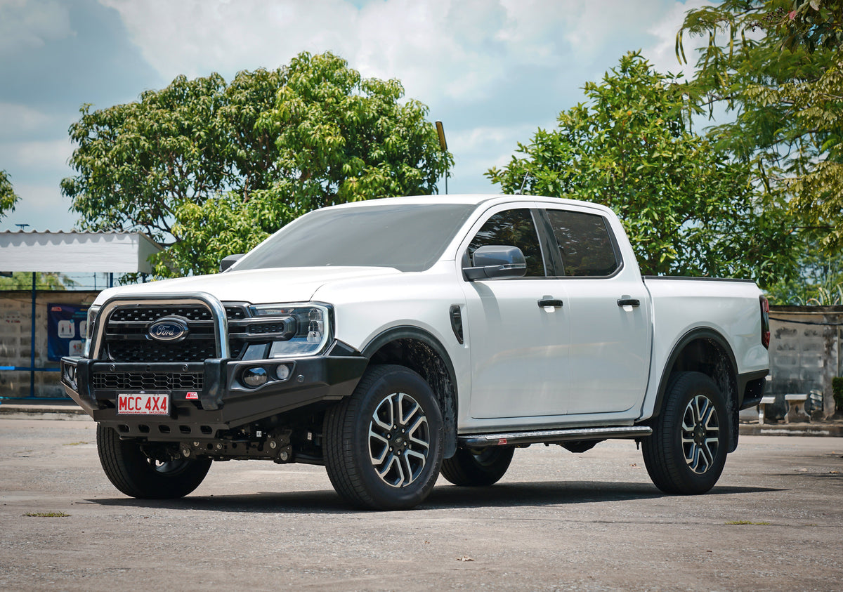Next-Gen Ranger/Everest 2022-On - 707-01 Falcon Bull Bar Single Stainless Loop Package (LED Foglight) - SKU MCC-05010-701SSLFOG