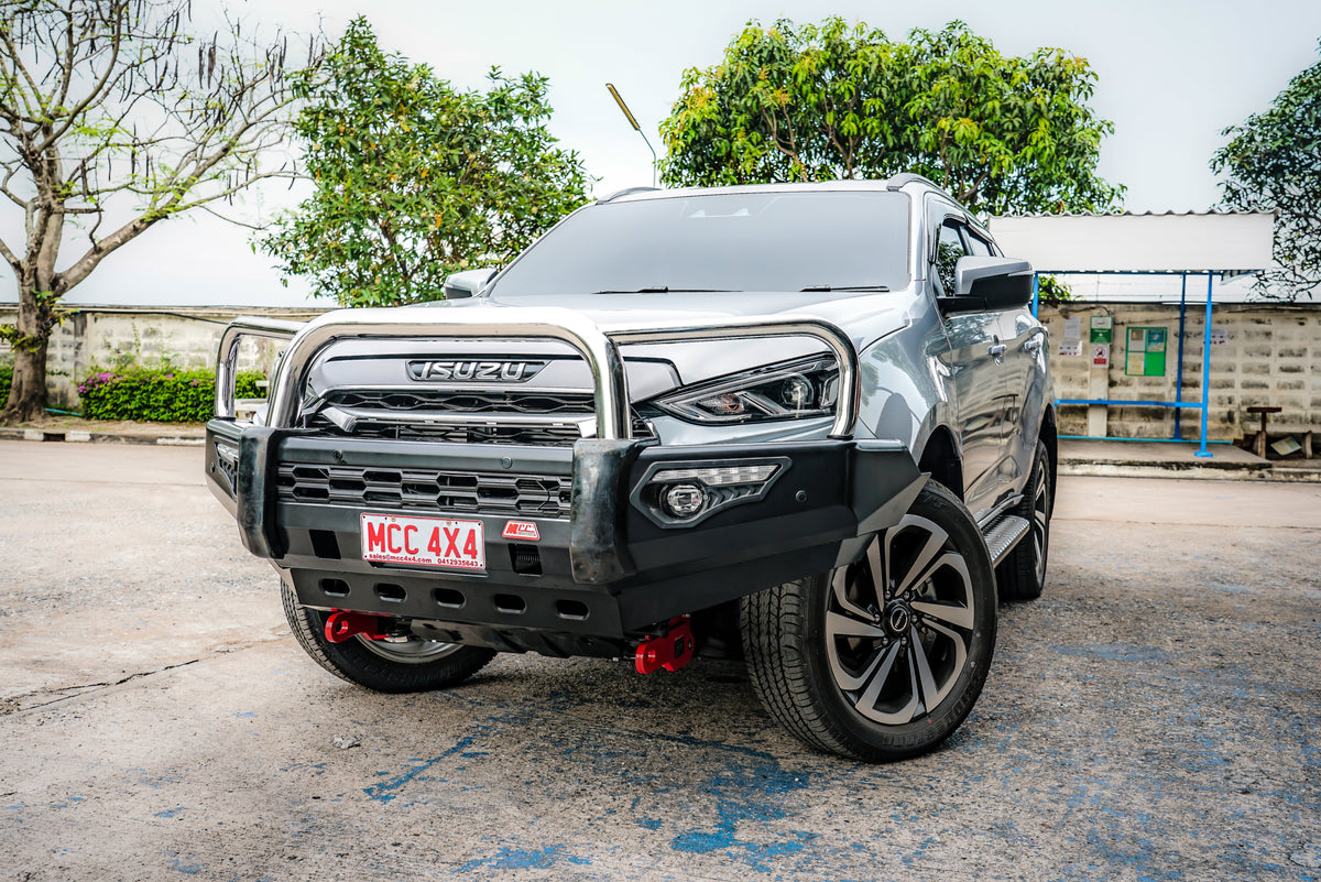 MUX Gen 3 2020-2025 808-01 Phoenix Bull Bar Triple Stainless Loops Package - SKU MCC-08008-801