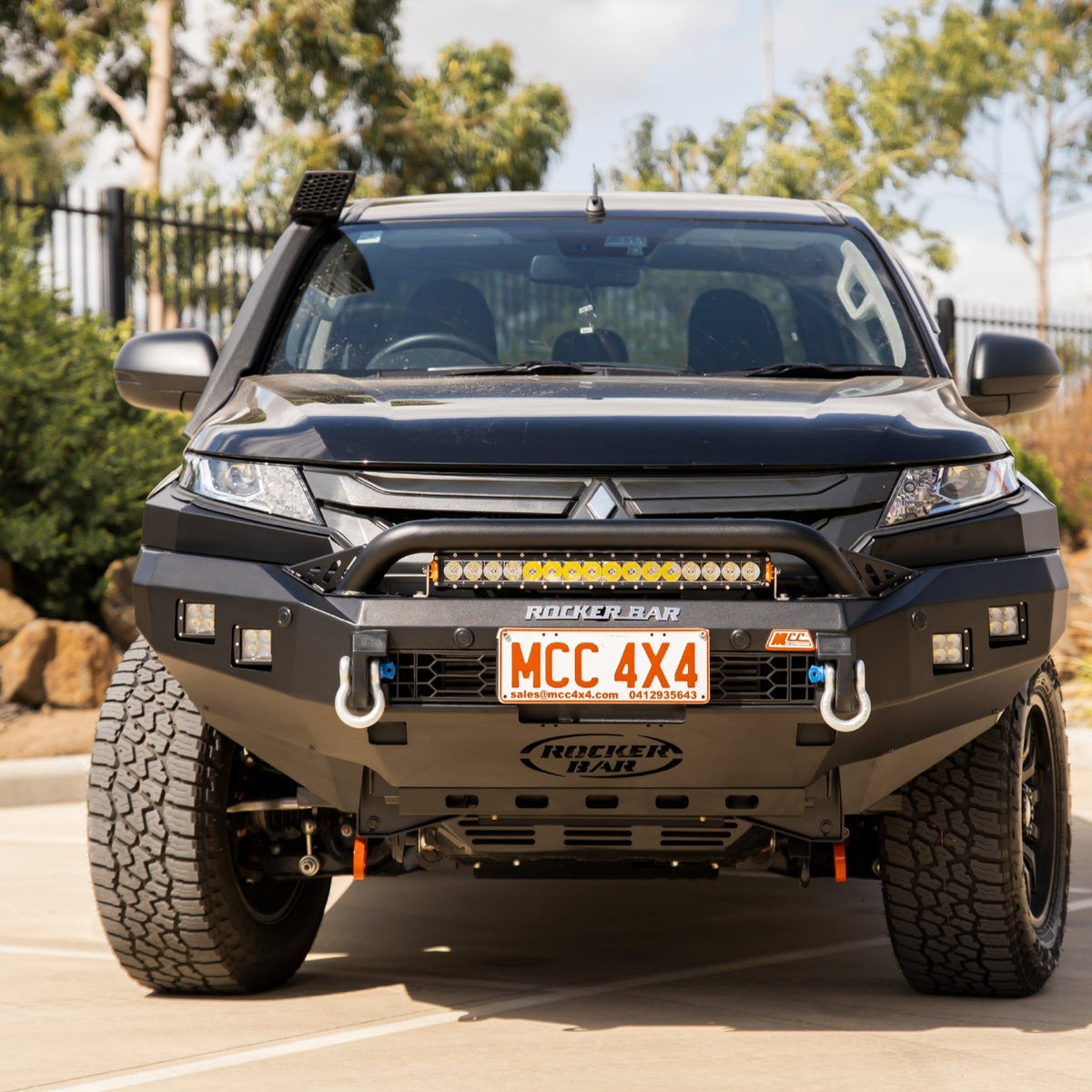 Triton MR 2019-Present 078-01SQL Rocker Bull Bar Single Low Loop Package - SKU MCC-02011-7801SQL