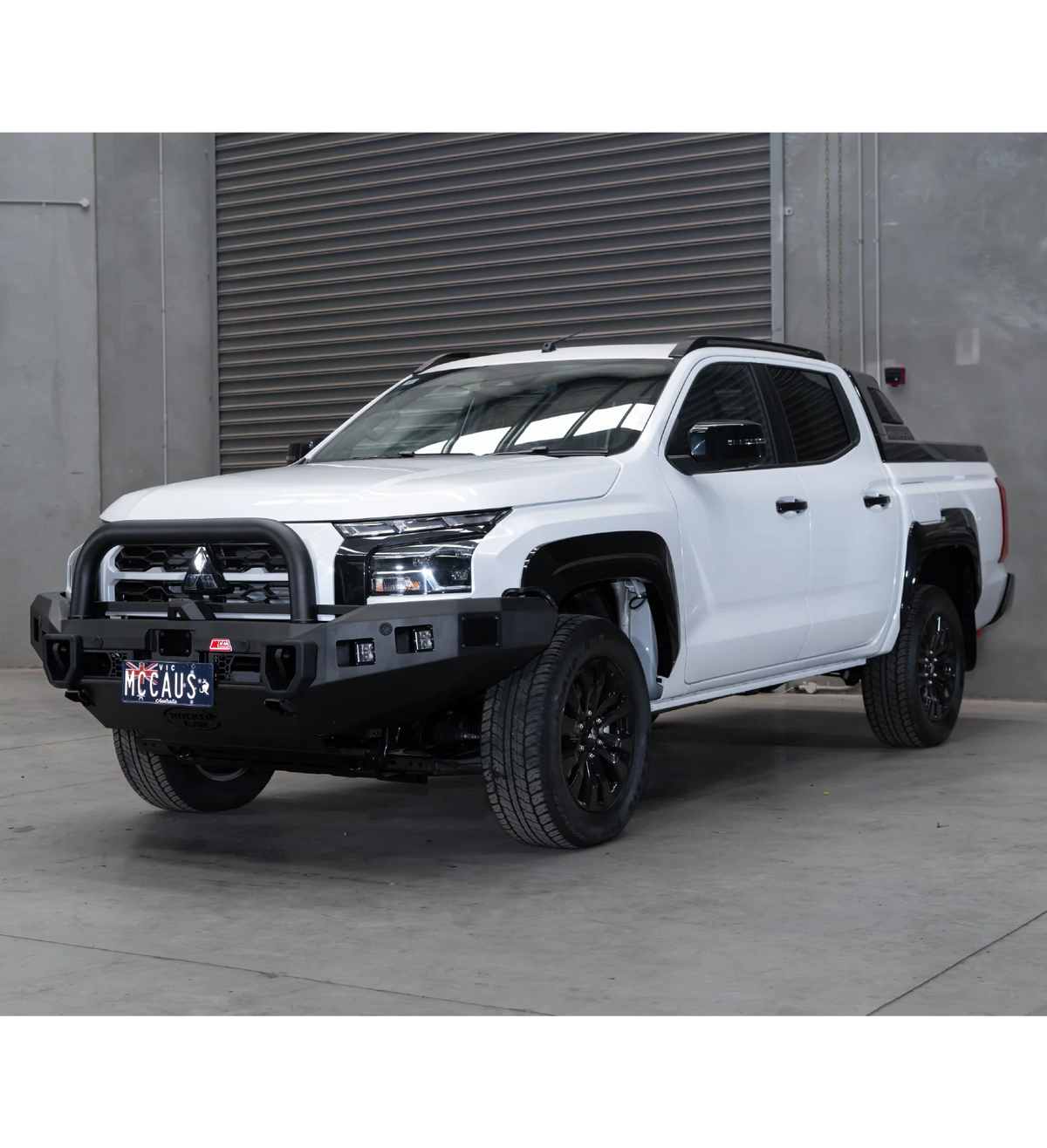 Triton MV 2024-On 078-01SQSBL Rocker Bull Bar Single Sand Black Loop Package