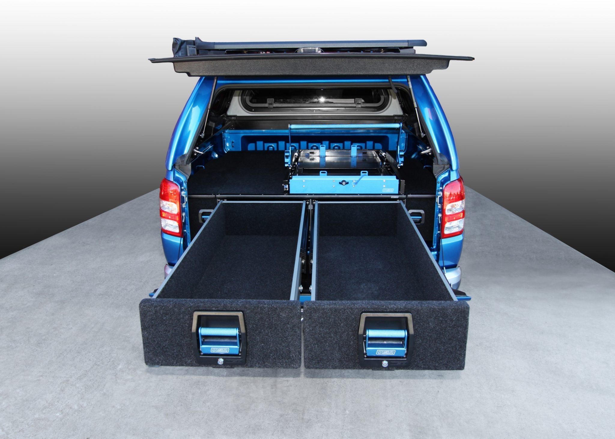 Mitsubishi-MQ-Triton-Drawers-12-1.jpg