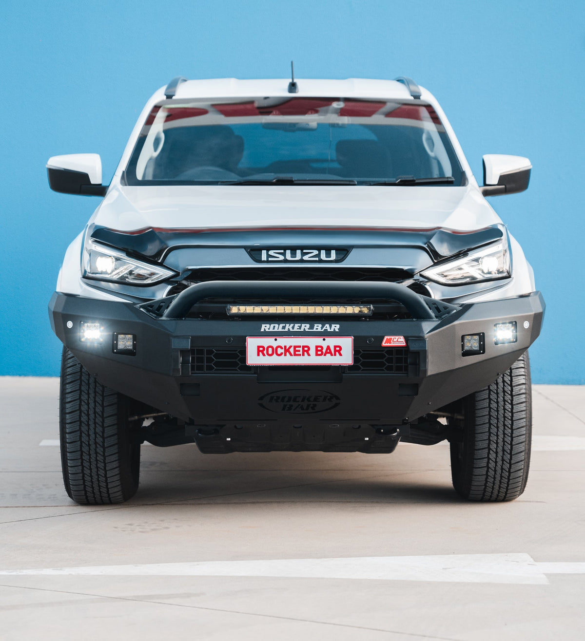MUX Gen 3 2020-2025 078-01SQL Rocker Bull Bar Single Low Loop Package - SKU MCC-08008-7801SQL
