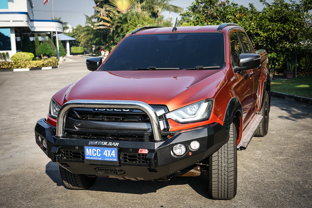 Dmax RG 2020-2024  078-01SQSBL Rocker Bull Bar Single Sand Black Loop Package - SKU MCC-08007-7801SQSBL