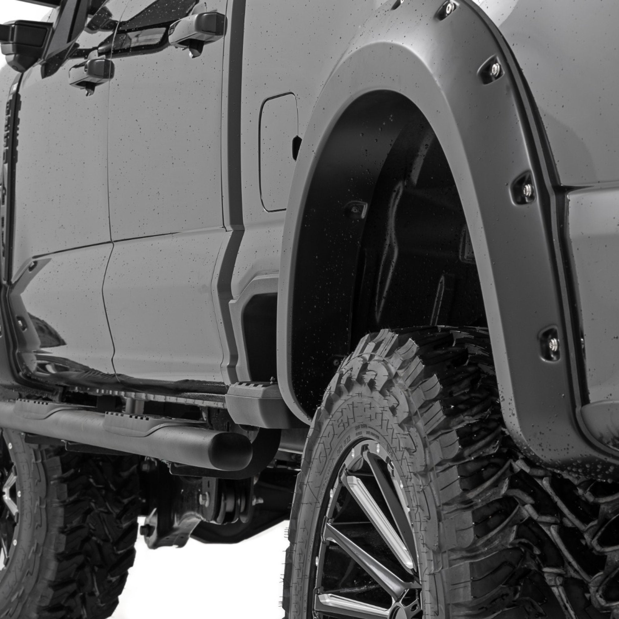 1" Smooth Sport Fender Flares suits Ford F-250 Super Duty (23-26) by Rough Country
