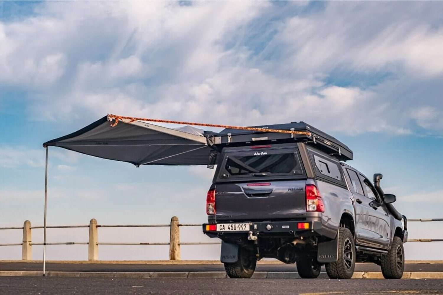 180° Shadow Awning - Alu-Cab