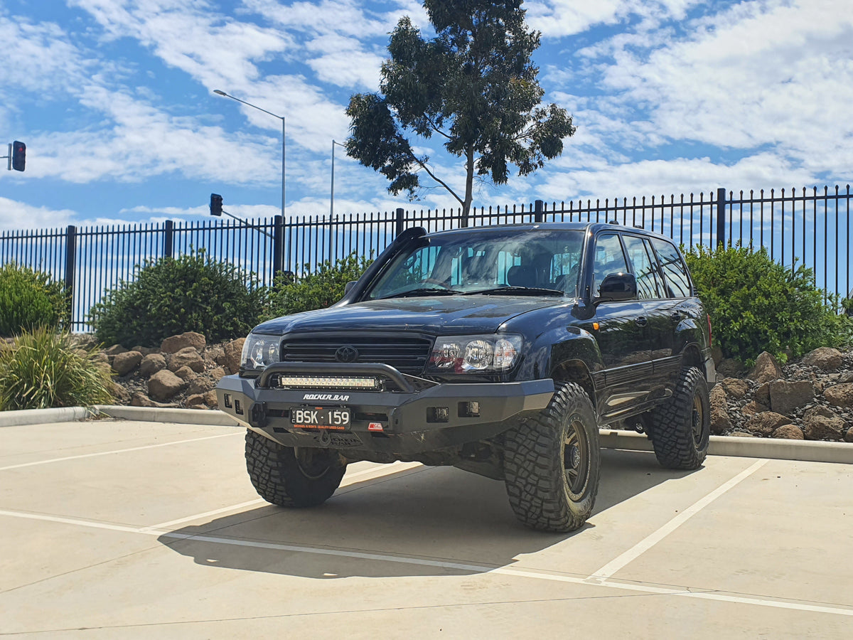 Land Cruiser 100 series 1998-2007  078-01SQL Rocker Bull Bar Single Low Loop Package - SKU MCC-01007-7801SQL