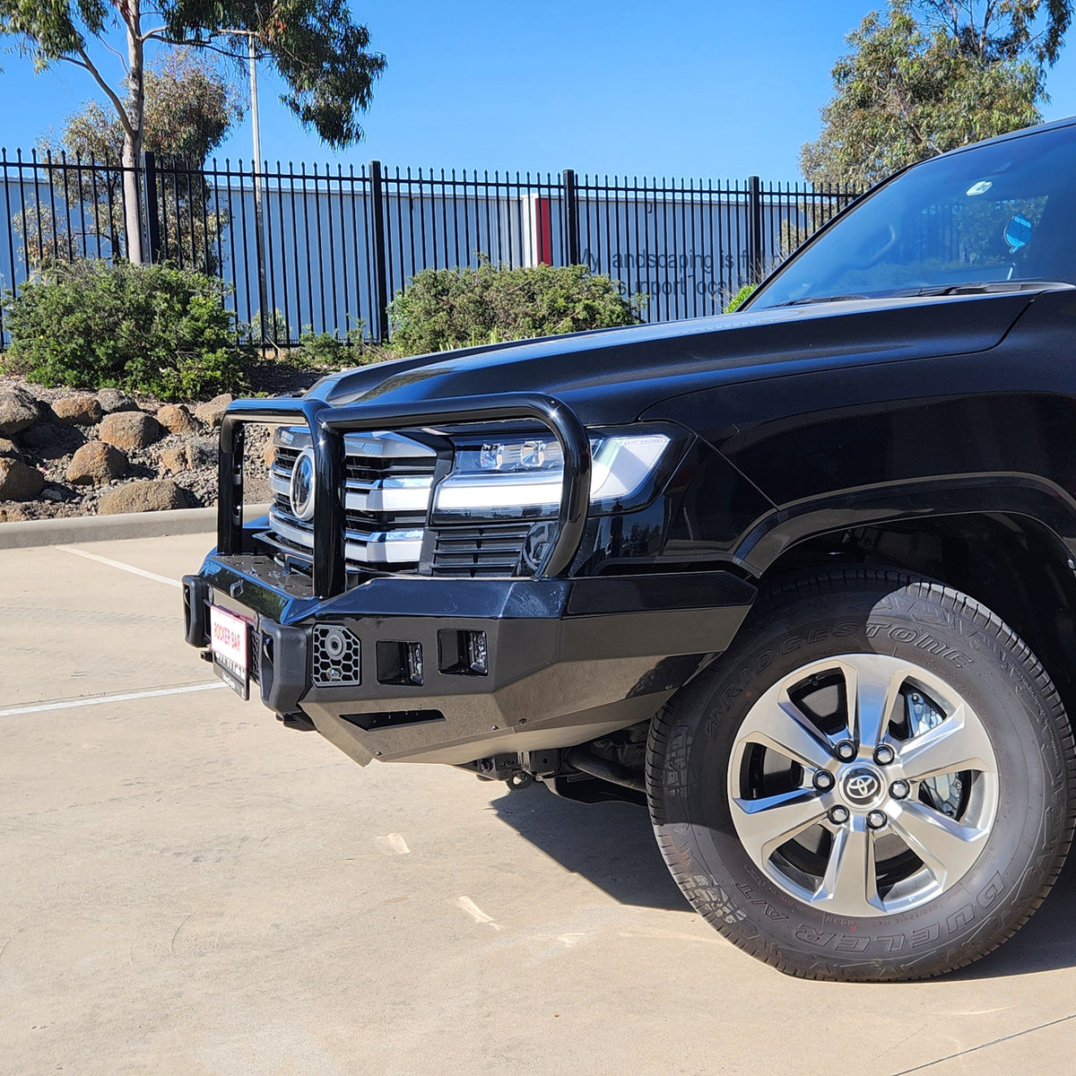 Land Cruiser 300 Series 2022-On - 078-02SQ Rocker Bull Bar Triple Loops Package - SKU MCC-01023-7802SQ