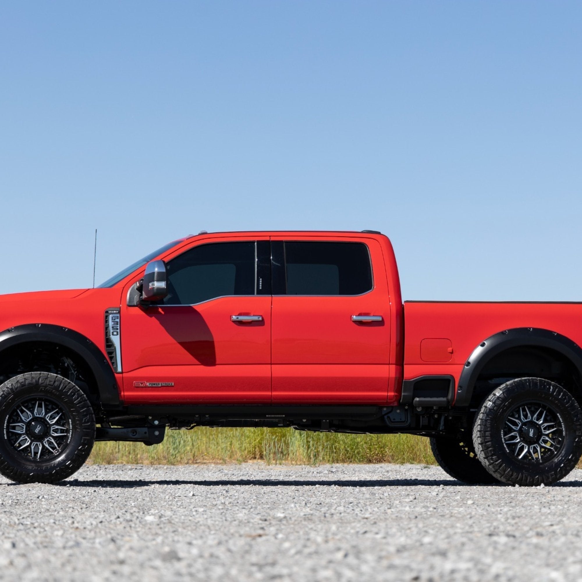1" Smooth Sport Fender Flares suits Ford F-250 Super Duty (23-26) by Rough Country