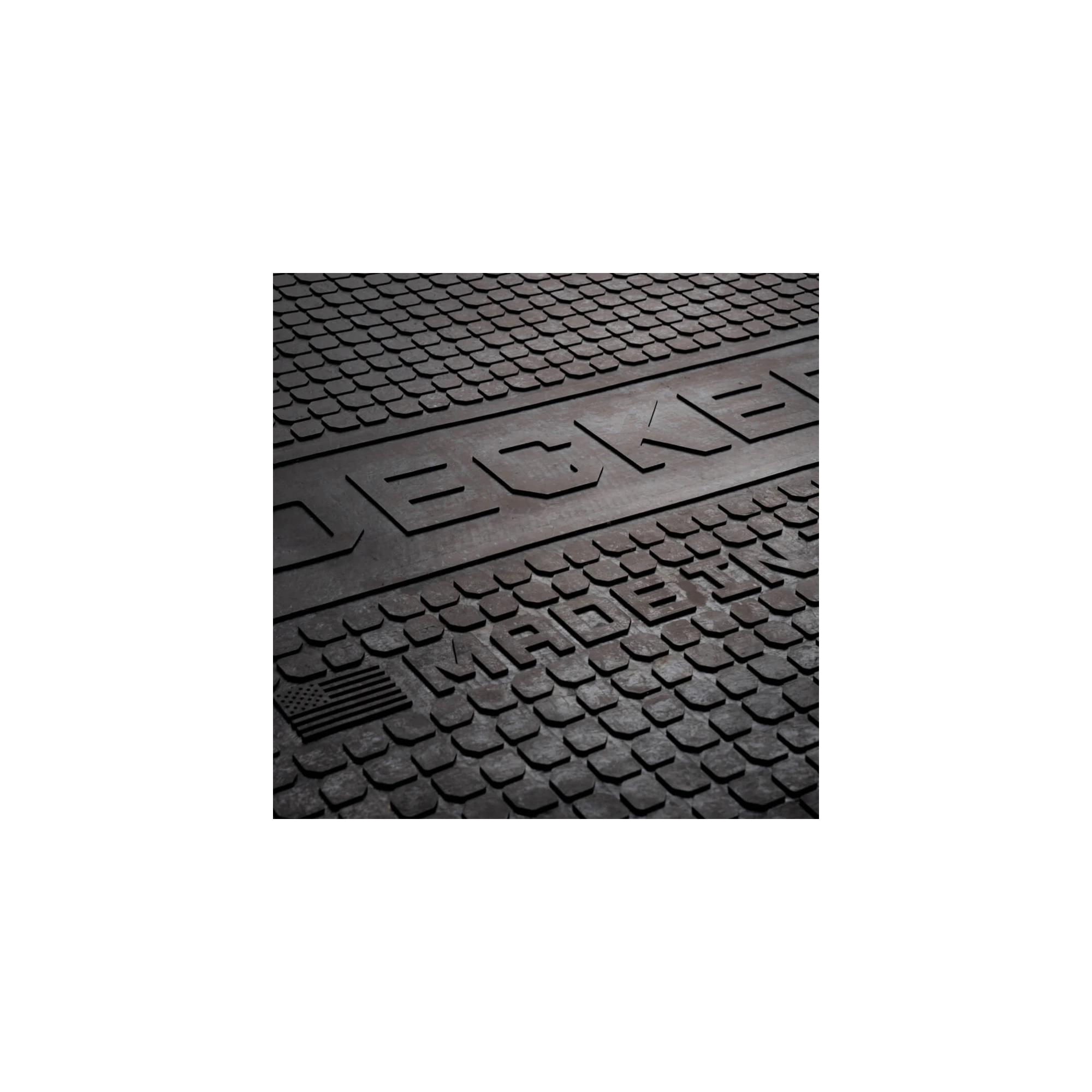 Battle Mat Full-size Short by DECKED