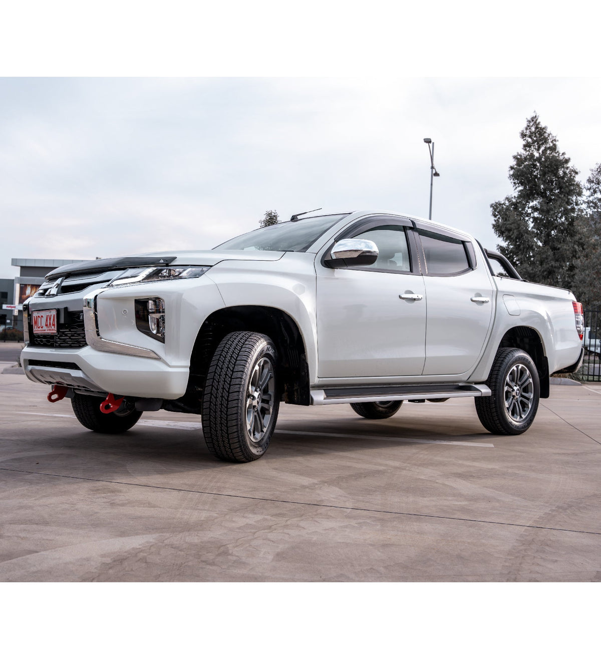 Triton/ Pajero Sport MQ MR QE QF QG 2015-2024 MCC Rated Recovery Points for Non Bull Bar Compatible Set - SKU MCC-02008-RECOP-NBSET