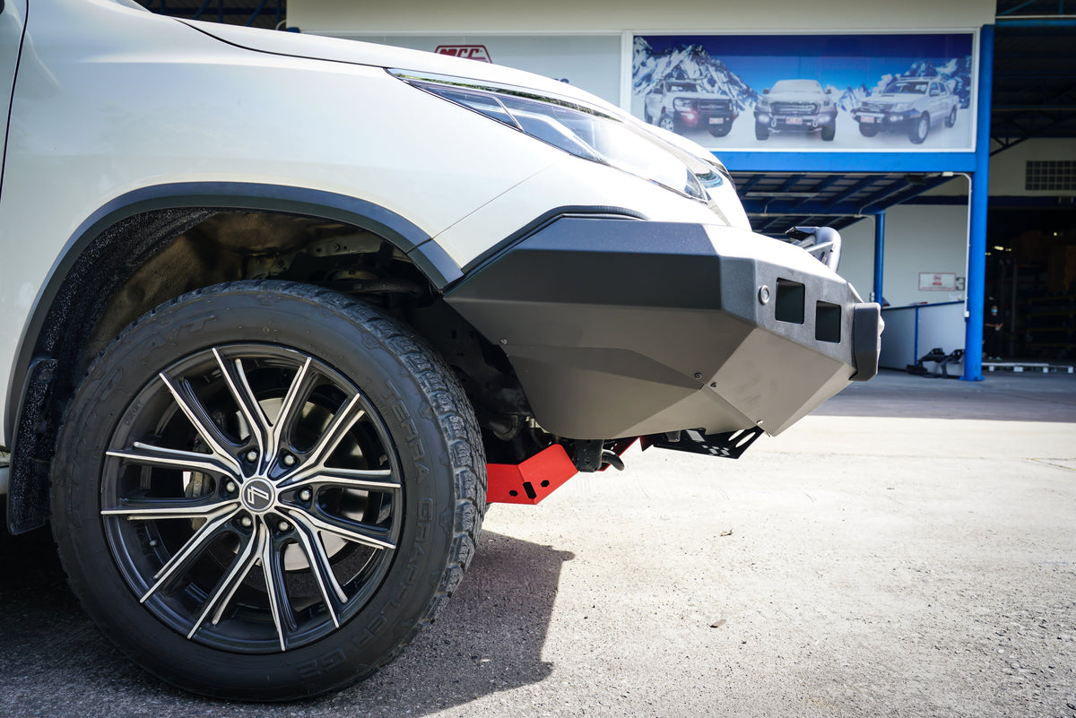 Fortuner 21-On (6/20) 078-01SQL Rocker Bull Bar Single Low Loop Package - SKU MCC-01022-7801SQL