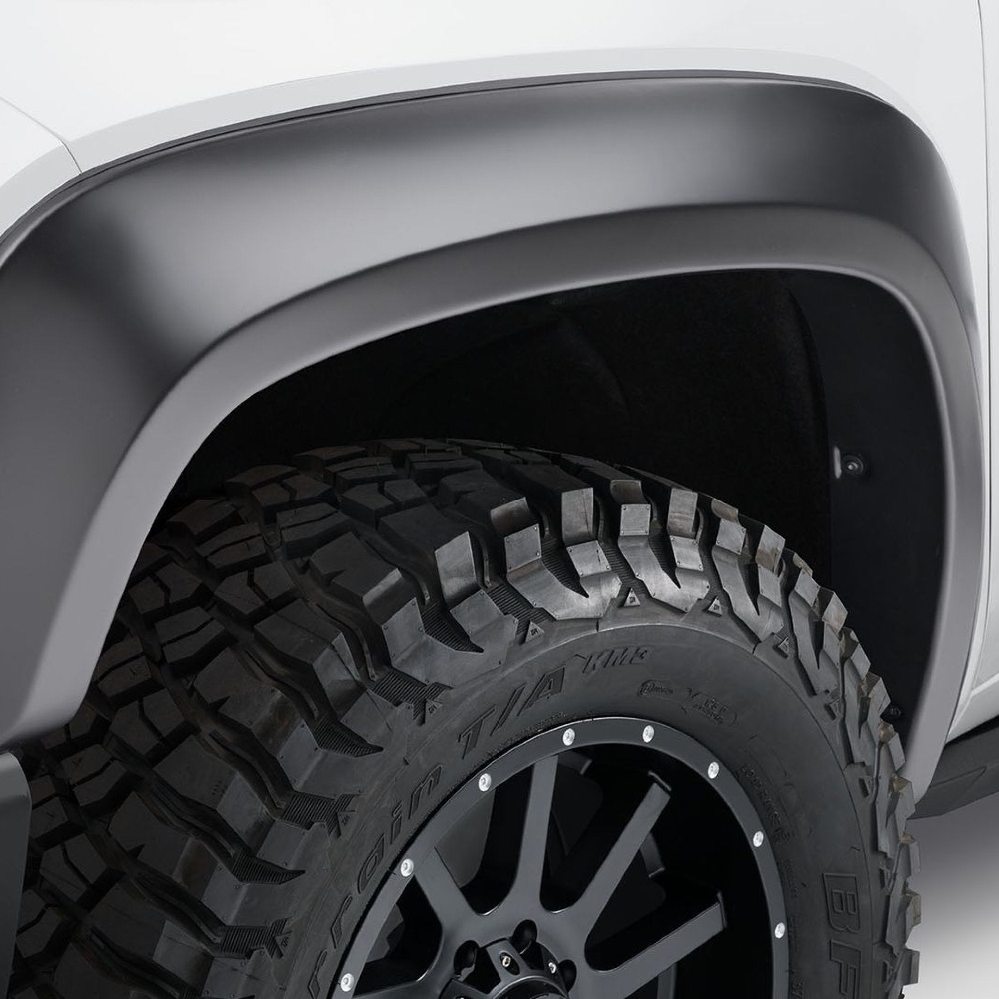 Extend-A-Flender Smooth Fender Flares, Black, Front & Rear suits Chev 2500 (20-26), 3500 (20-25) by Husky Liners