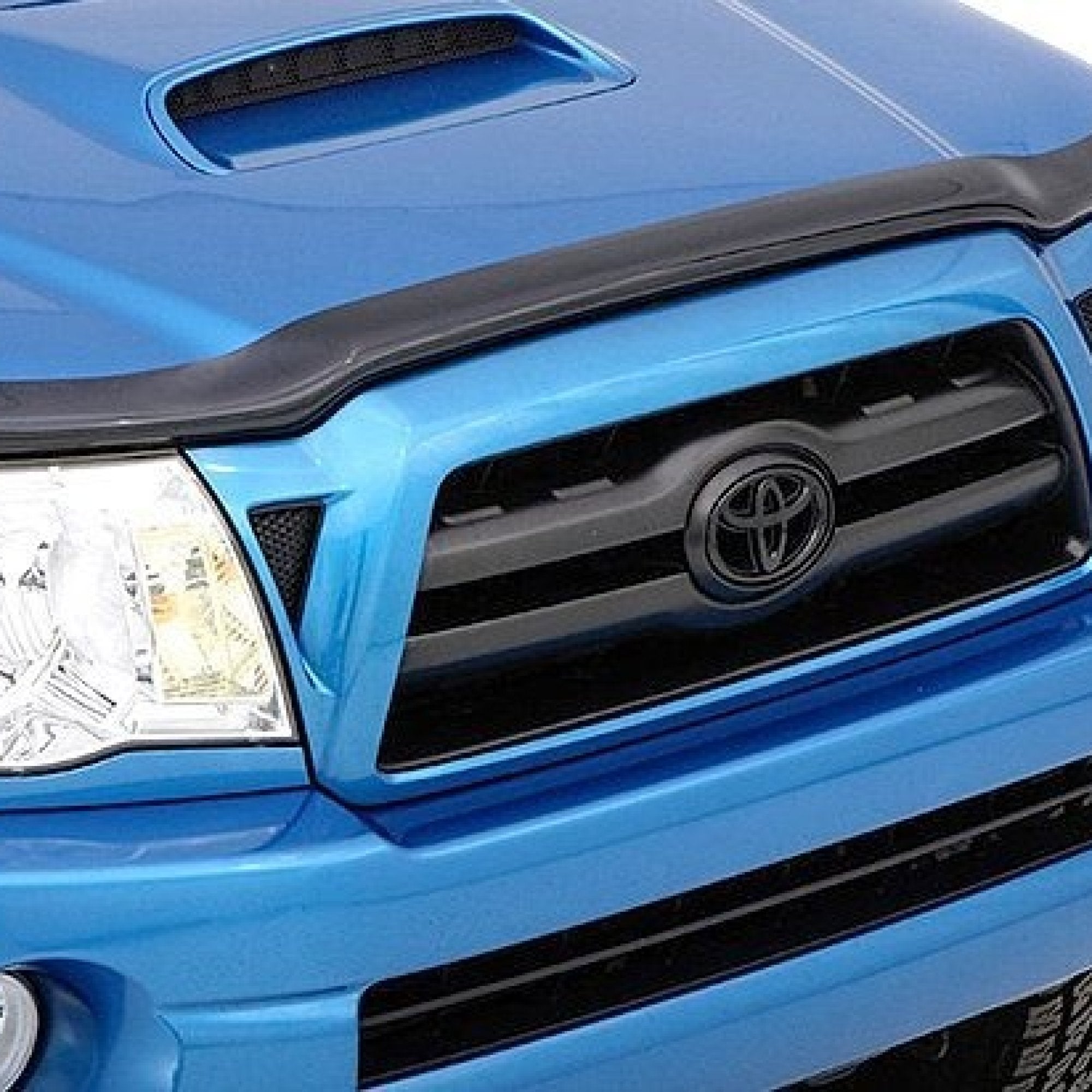 Bonnet Protector, Smoked suits Toyota Tundra (00-21) by Husky Liners