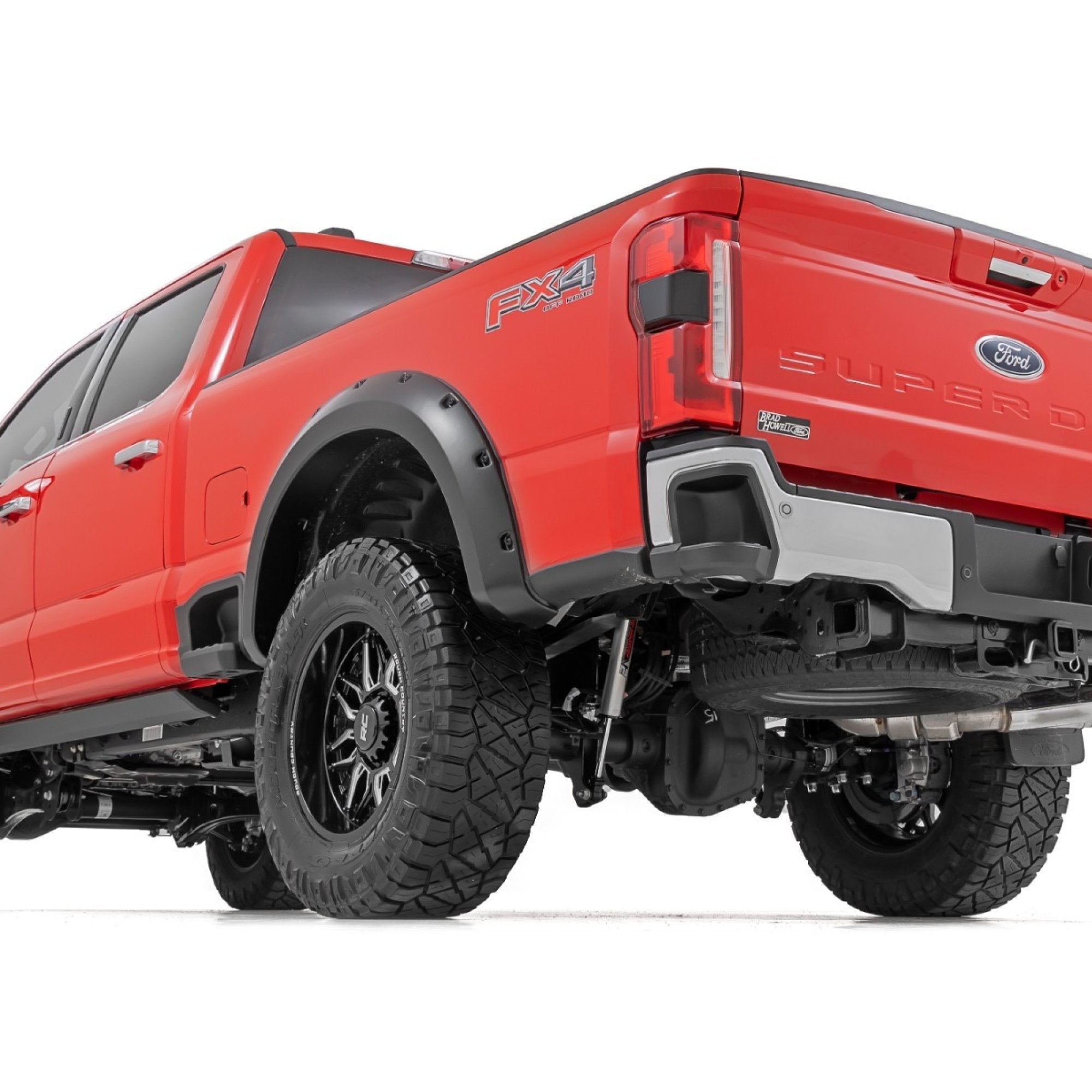 1" Smooth Sport Fender Flares suits Ford F-250 Super Duty (23-26) by Rough Country