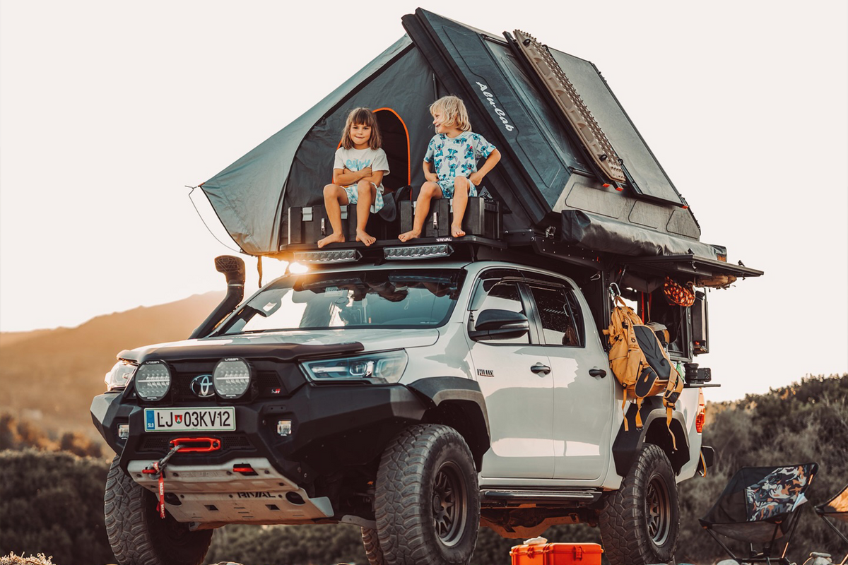 Alu-Cab ModCAP Family Camper