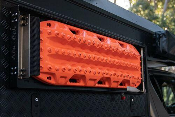 Alu-Cab Recovery Trax Tray