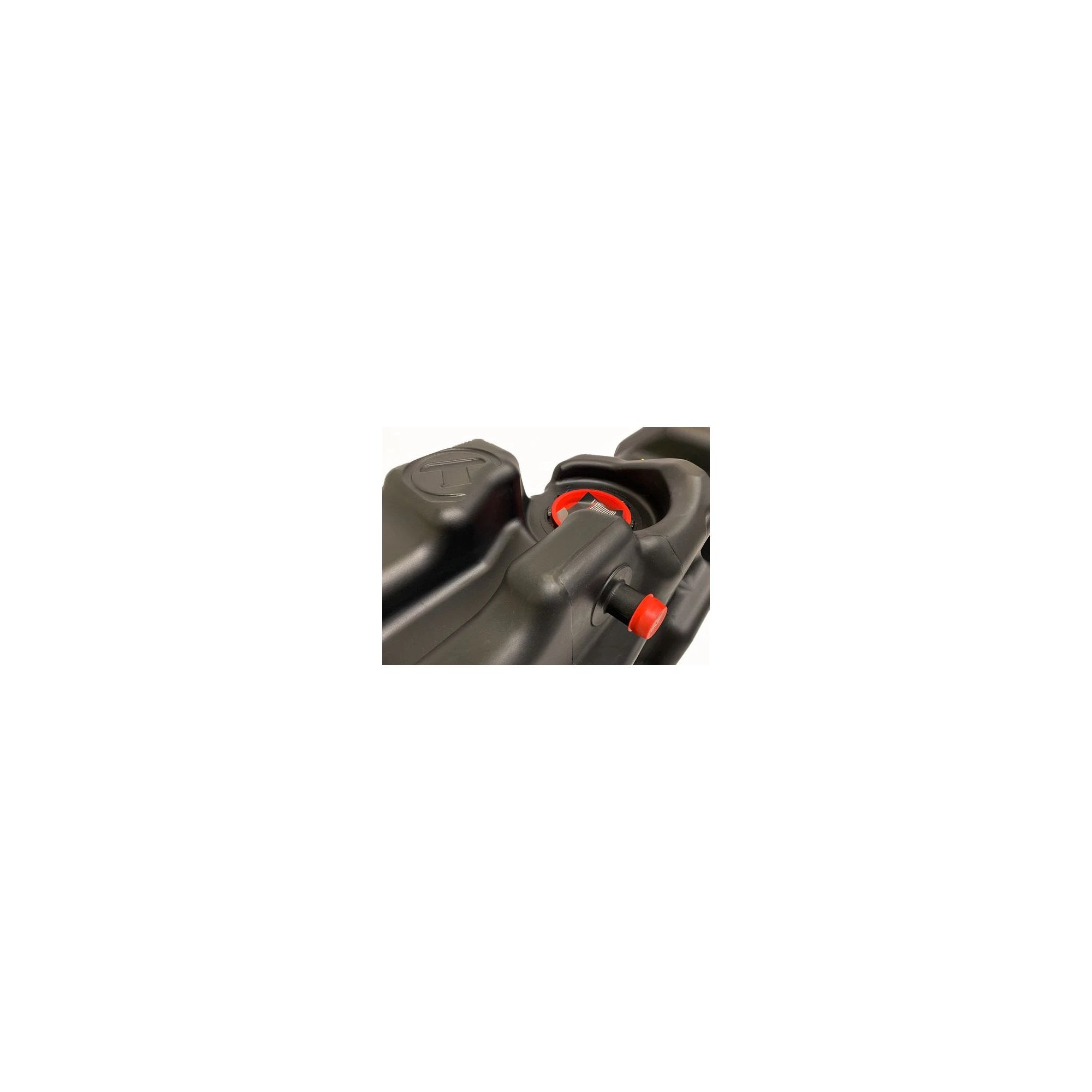 Long Range Fuel Tank, 210L (Crew Cab) suits Chev/GMV 2500/3500 (2020+) by Titan Tanks
