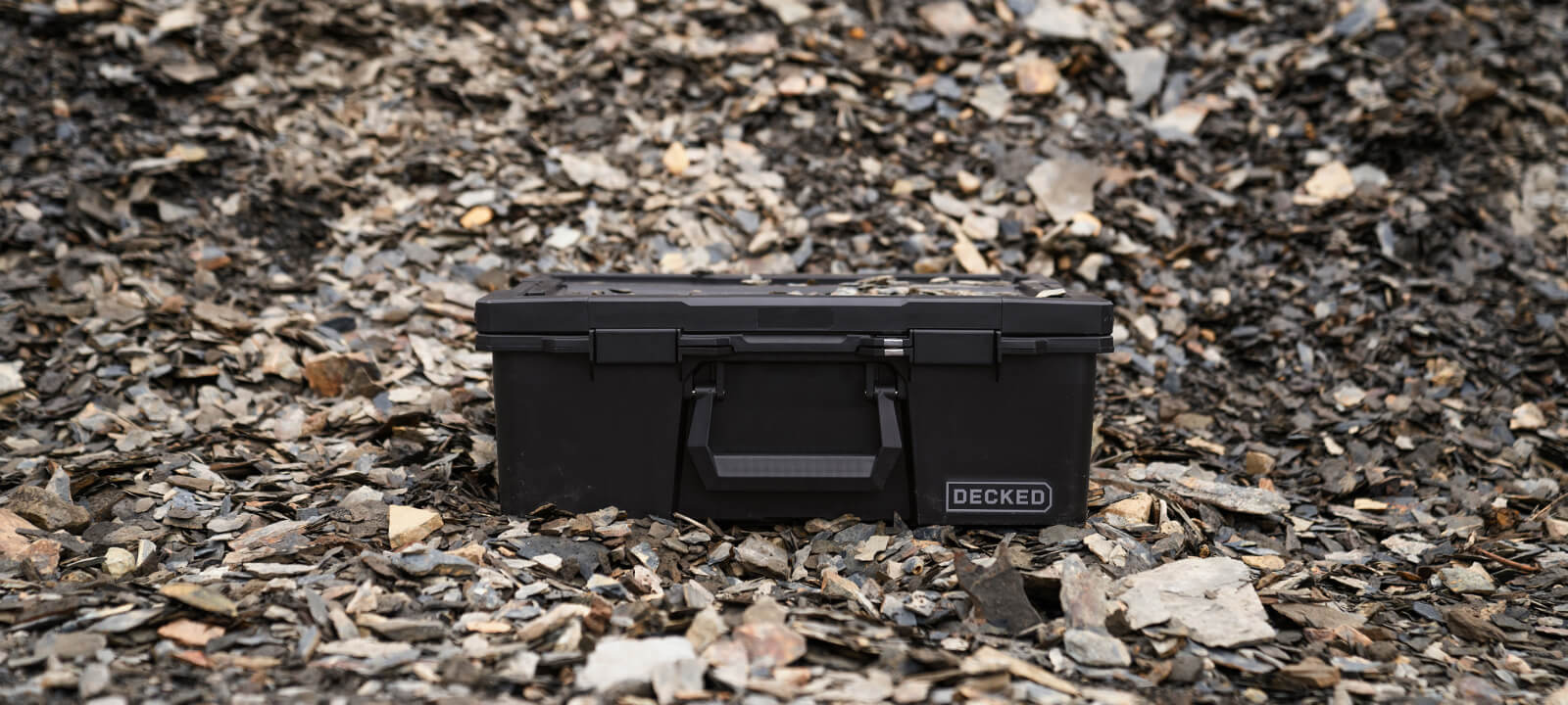 Halfrack 32 - D-co Case, Black by DECKED