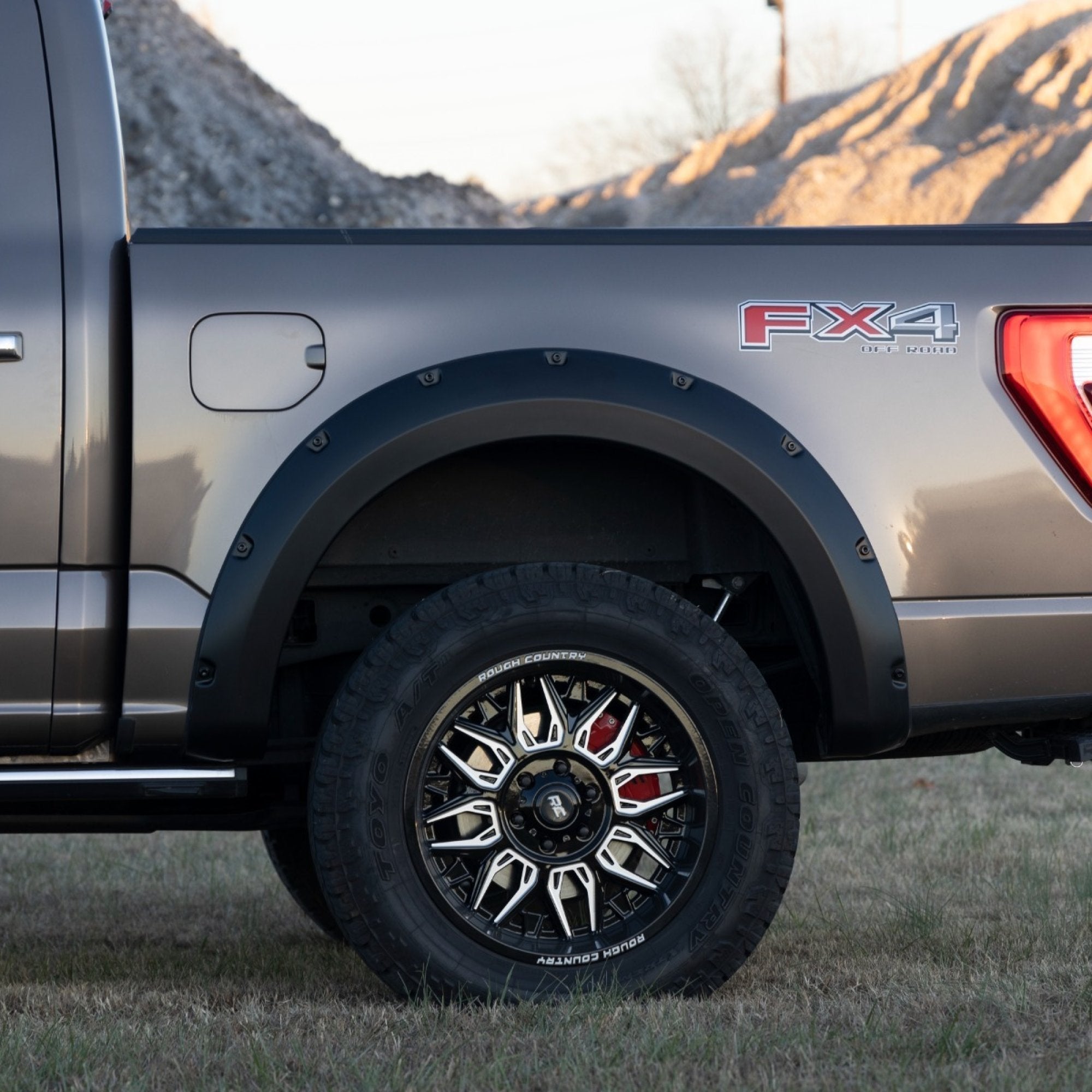 1" Smooth Fender Flares suits Ford F-150 (21-26) by Rough Country