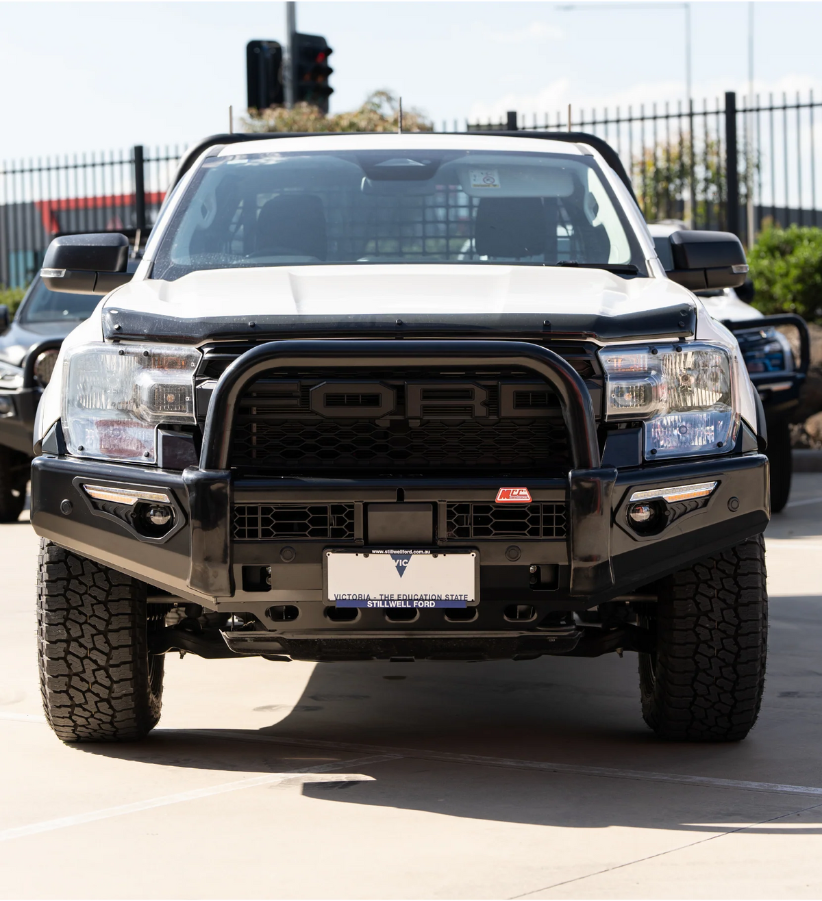 Next-Gen Ranger/Everest 2022-On - 808-01 Phoenix Bull Bar Single Black Loop Package - SKU MCC-05010-801SBL