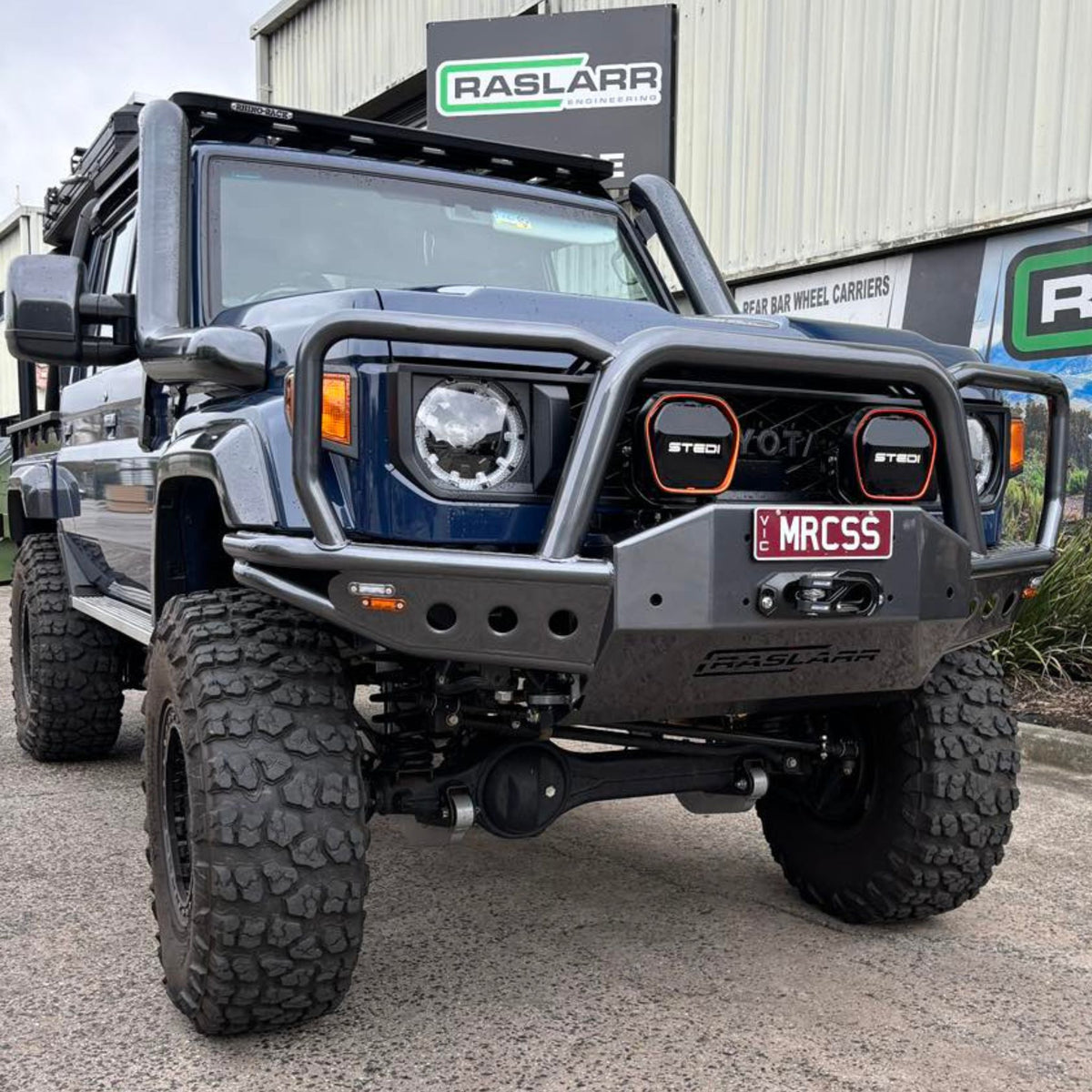 Raslarr 70 Series Facelift Toyota Landcruiser Azza Bull Bar
