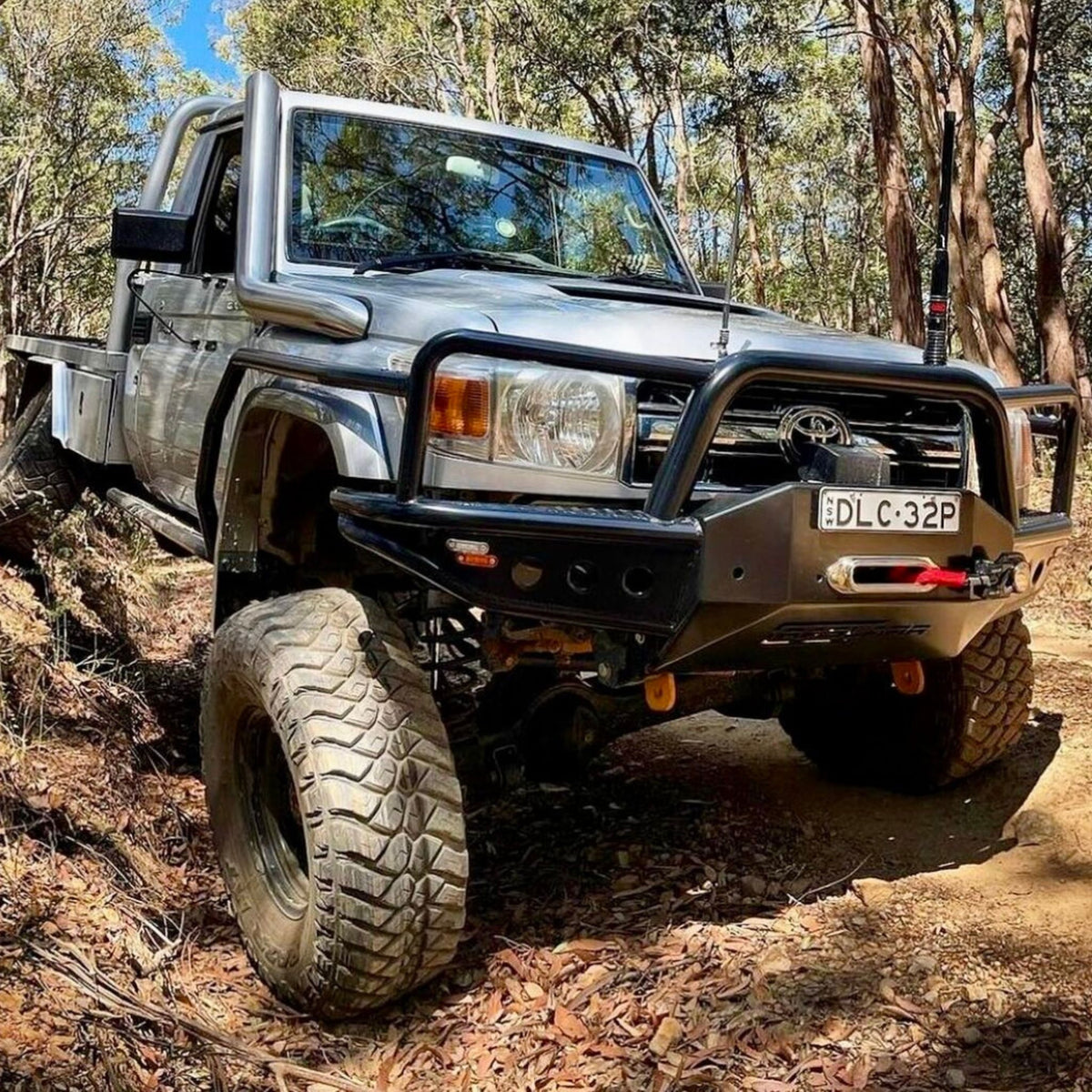Raslarr 79 Series Single Cab Toyota Landcruiser Azza Bull Bar